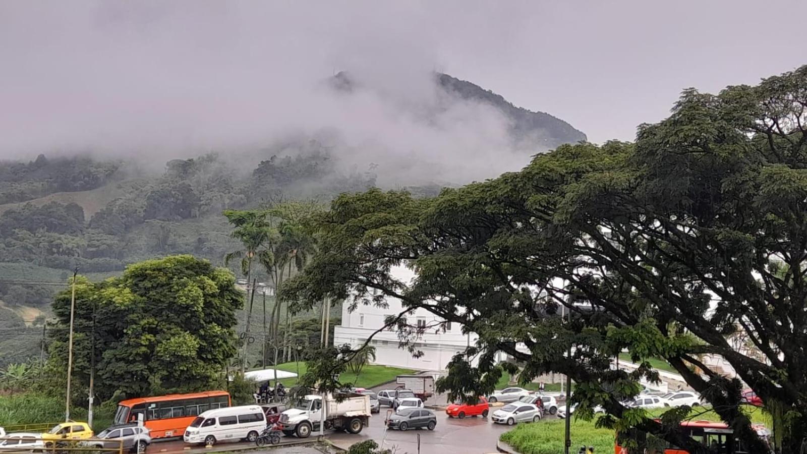 Hotel Go Pereira Exterior foto